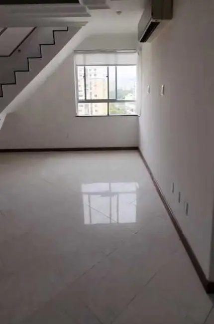 Cobertura com 3 quartos à venda, 148m2 em Salvador - BA - imagem 5 Foto 5 de Cobertura com 3 quartos à venda, 148m2 em Salvador - BA