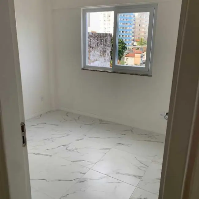 Foto 2 de Apartamento com 2 quartos à venda, 59m2 em Salvador - BA