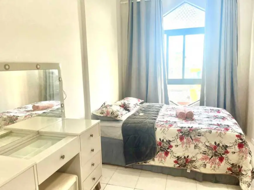 Foto 4 de Apartamento com 1 quarto à venda, 50m2 em Salvador - BA