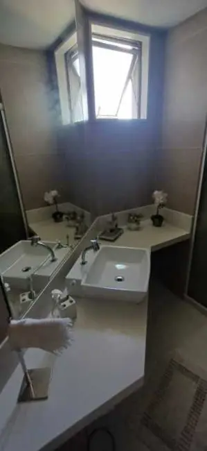 Apartamento com 3 quartos à venda, 110m2 em Salvador - BA - imagem 5 Foto 5 de Apartamento com 3 quartos à venda, 110m2 em Salvador - BA