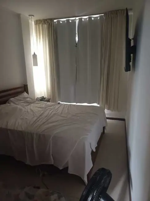 Apartamento com 3 quartos à venda, 240m2 em Salvador - BA - imagem 6 Foto 6 de Apartamento com 3 quartos à venda, 240m2 em Salvador - BA