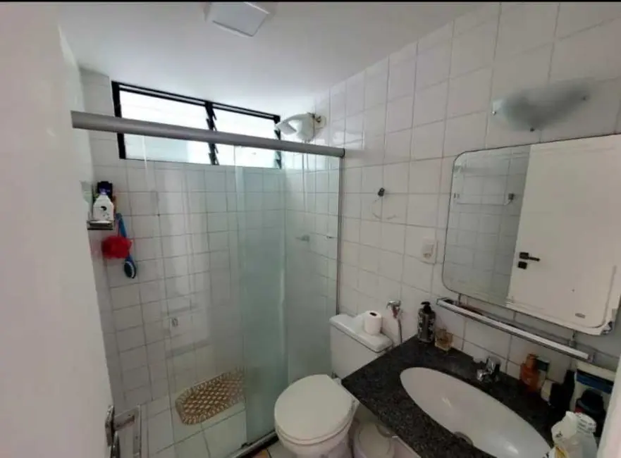 Apartamento com 2 quartos à venda, 64m2 em Salvador - BA - imagem 2 Foto 2 de Apartamento com 2 quartos à venda, 64m2 em Salvador - BA