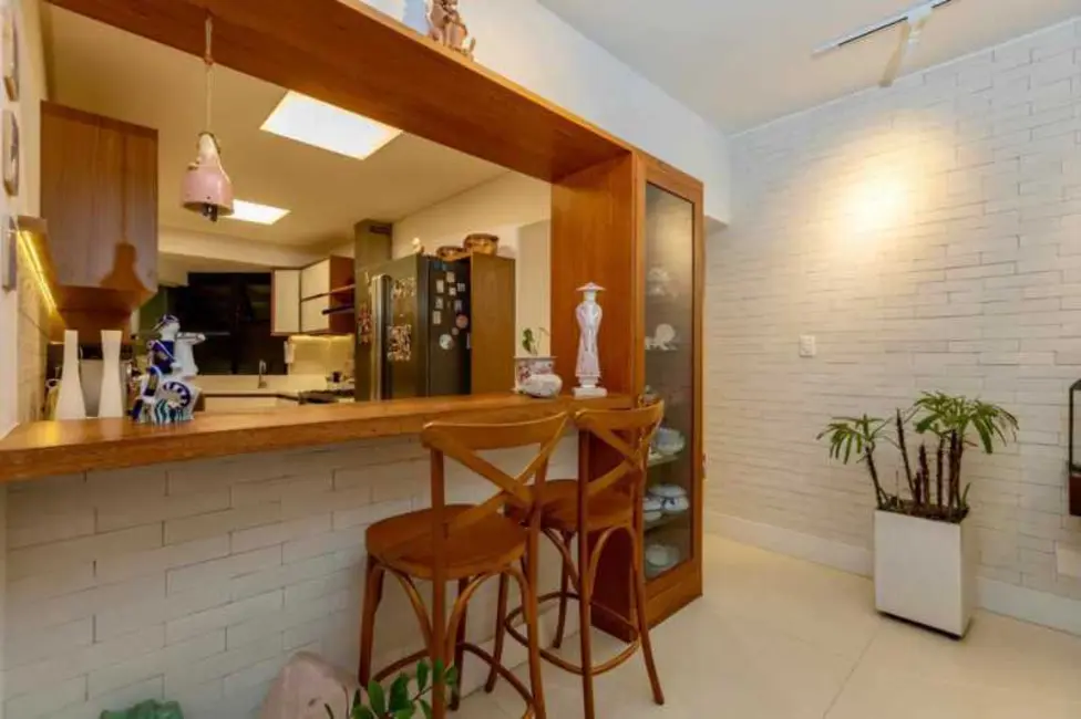 Apartamento com 4 quartos à venda, 187m2 em Salvador - BA - imagem 6 Foto 6 de Apartamento com 4 quartos à venda, 187m2 em Salvador - BA