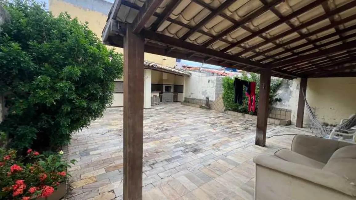 Casa com 4 quartos à venda, 280m2 em Salvador - BA - imagem 3 Foto 3 de Casa com 4 quartos à venda, 280m2 em Salvador - BA