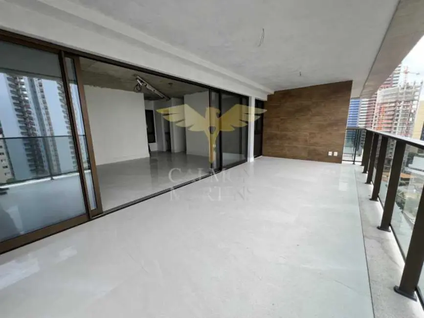 Foto 3 de Apartamento com 4 quartos à venda, 173m2 em Salvador - BA