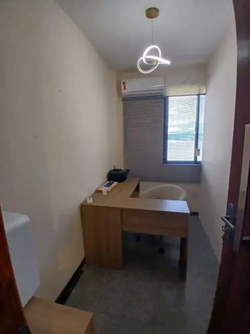 Sala Comercial à venda, 50m2 em Salvador - BA - imagem 9 Foto 9 de Sala Comercial à venda, 50m2 em Salvador - BA