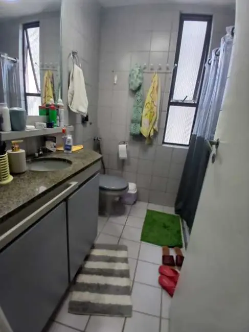 Apartamento com 4 quartos à venda, 97m2 em Salvador - BA - imagem 8 Foto 8 de Apartamento com 4 quartos à venda, 97m2 em Salvador - BA