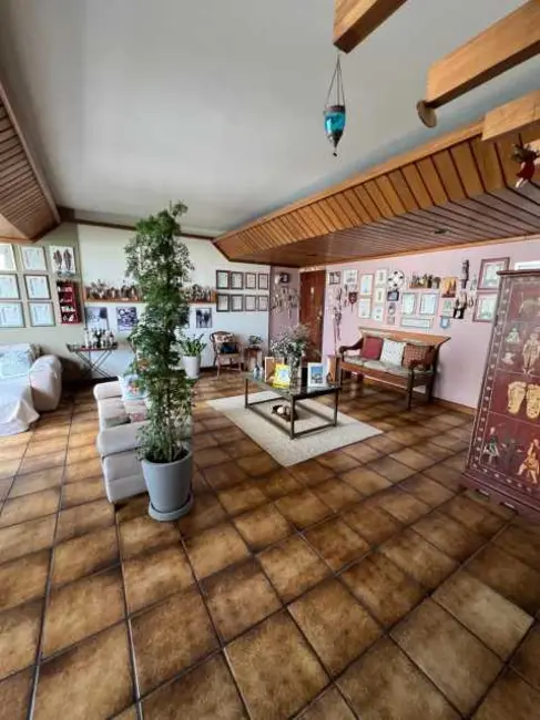 Foto 2 de Apartamento com 3 quartos à venda, 154m2 em Salvador - BA