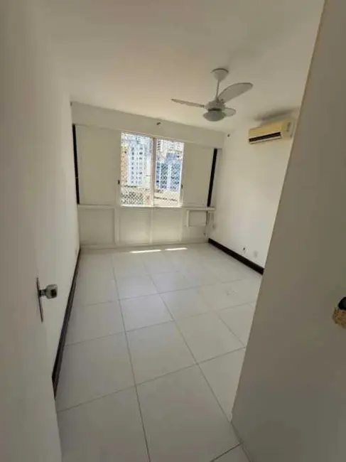 Apartamento com 3 quartos à venda, 104m2 em Salvador - BA - imagem 7 Foto 7 de Apartamento com 3 quartos à venda, 104m2 em Salvador - BA