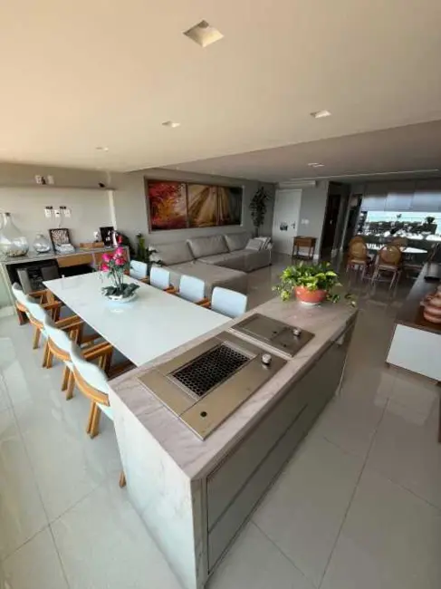 Apartamento com 3 quartos à venda, 144m2 em Salvador - BA - imagem 4 Foto 4 de Apartamento com 3 quartos à venda, 144m2 em Salvador - BA