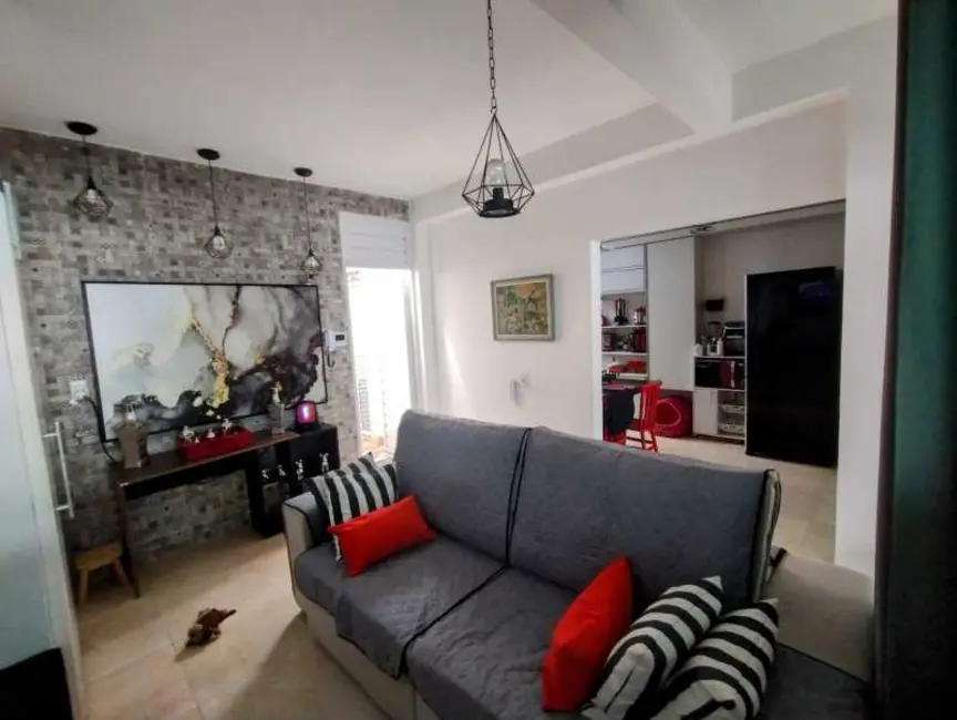 Foto 1 de Casa de Condomínio com 4 quartos à venda, 210m2 em Lauro De Freitas - BA