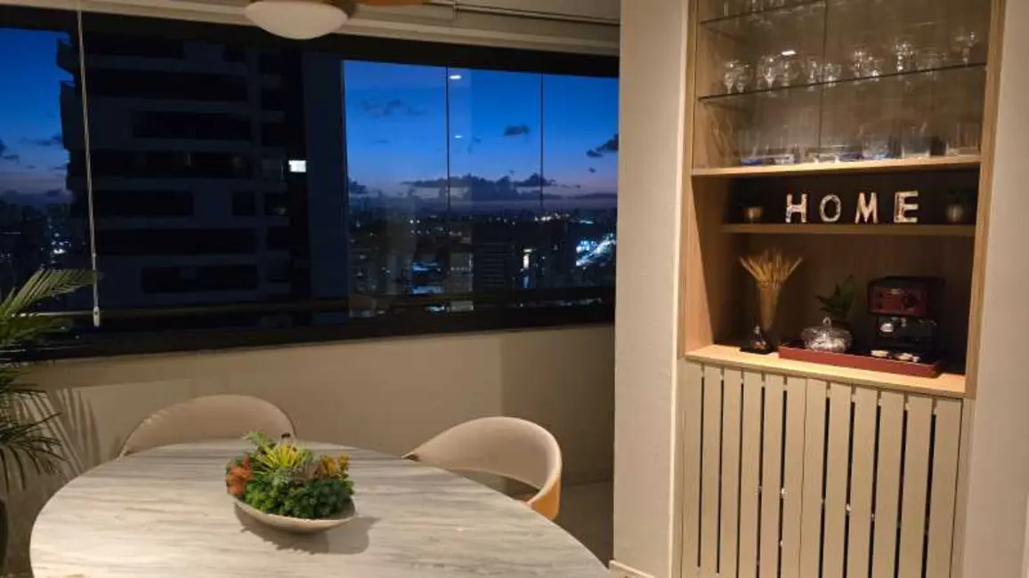 Foto 5 de Apartamento com 2 quartos à venda, 82m2 em Salvador - BA