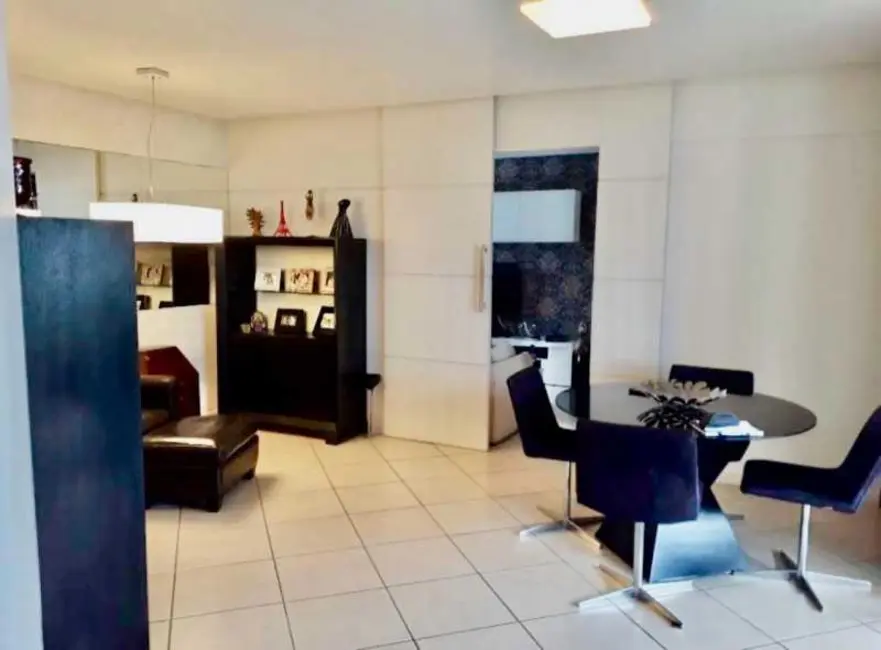 Foto 1 de Apartamento com 3 quartos à venda, 140m2 em Salvador - BA