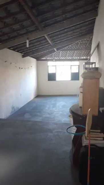 Casa com 4 quartos à venda, 250m2 em Salvador - BA - imagem 4 Foto 4 de Casa com 4 quartos à venda, 250m2 em Salvador - BA