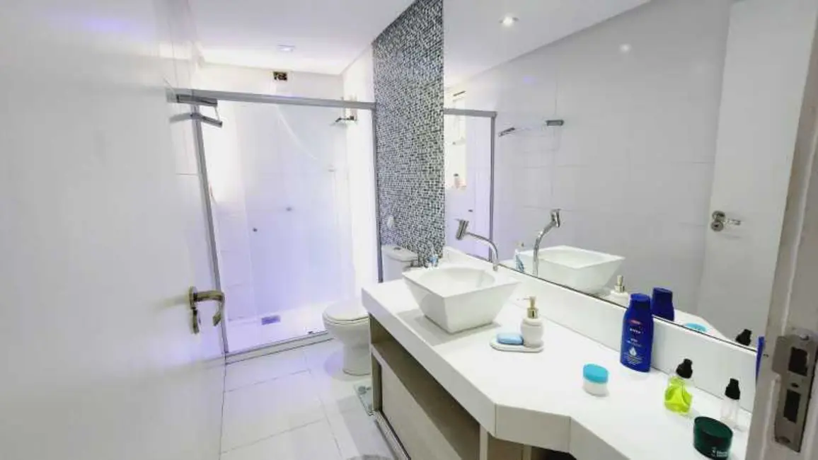 Apartamento com 2 quartos à venda, 61m2 em Salvador - BA - imagem 6 Foto 6 de Apartamento com 2 quartos à venda, 61m2 em Salvador - BA