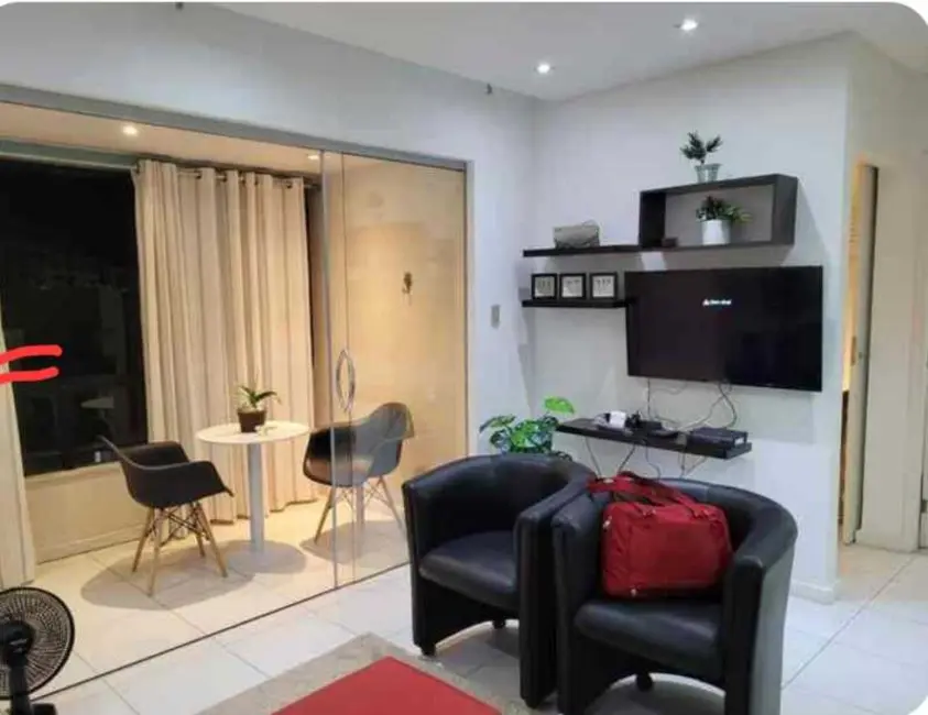Foto 1 de Apartamento com 1 quarto à venda, 57m2 em Salvador - BA