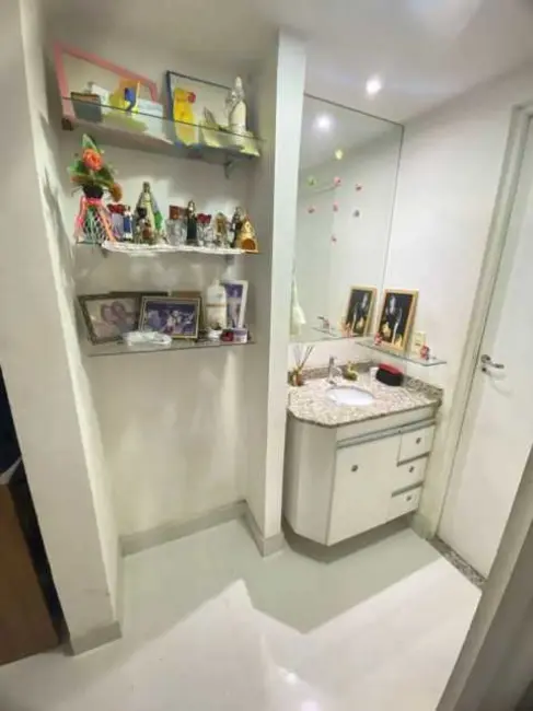 Foto 8 de Apartamento com 2 quartos à venda, 72m2 em Salvador - BA