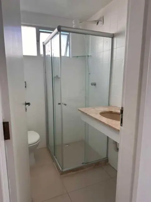 Foto 8 de Apartamento com 2 quartos à venda, 82m2 em Salvador - BA