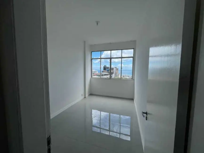 Foto 2 de Apartamento com 3 quartos à venda, 90m2 em Salvador - BA