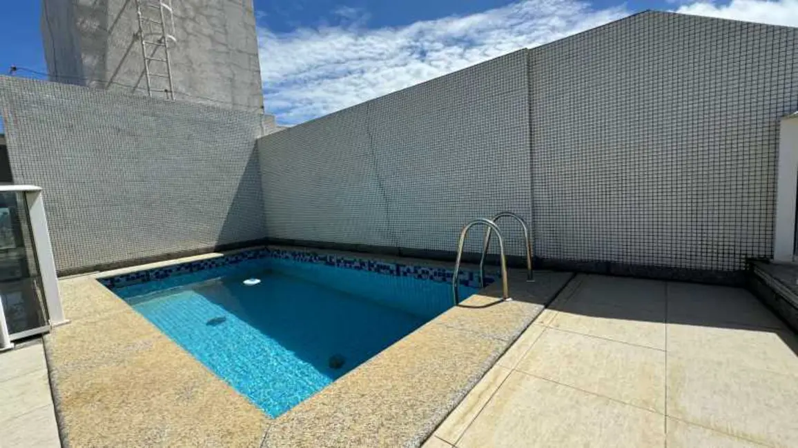 Cobertura com 2 quartos à venda, 215m2 em Salvador - BA - imagem 3 Foto 3 de Cobertura com 2 quartos à venda, 215m2 em Salvador - BA