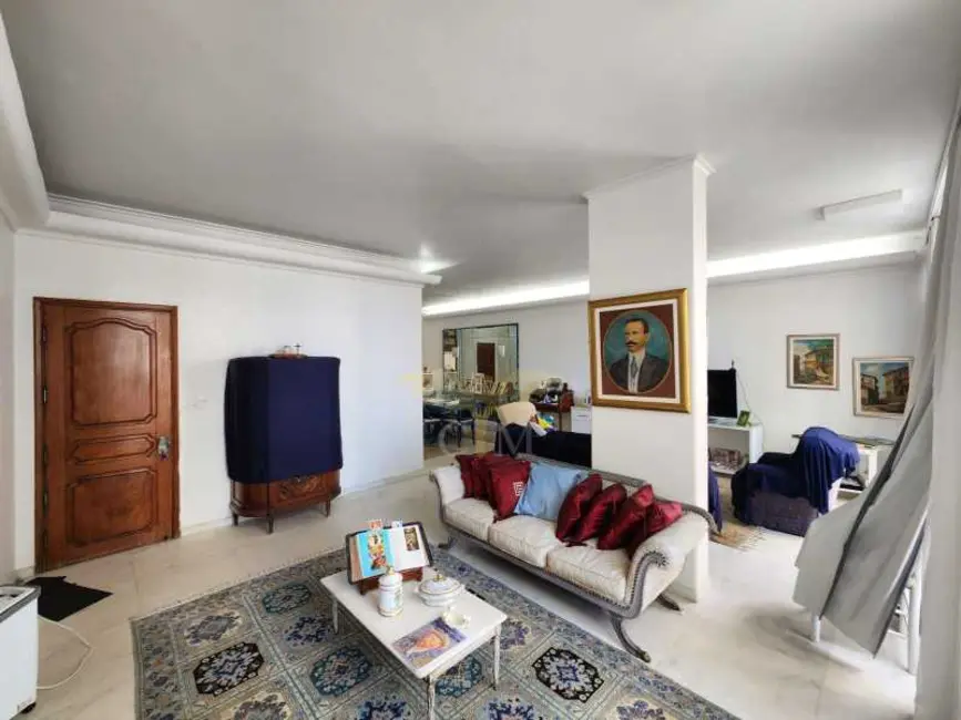 Apartamento com 4 quartos à venda, 250m2 em Salvador - BA - imagem 4 Foto 4 de Apartamento com 4 quartos à venda, 250m2 em Salvador - BA