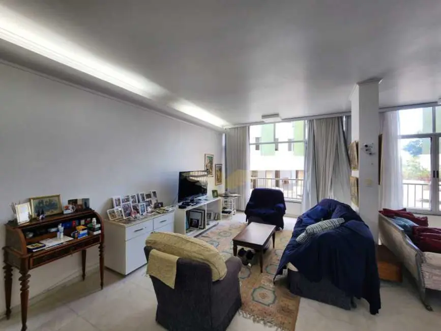 Apartamento com 4 quartos à venda, 250m2 em Salvador - BA - imagem 5 Foto 5 de Apartamento com 4 quartos à venda, 250m2 em Salvador - BA