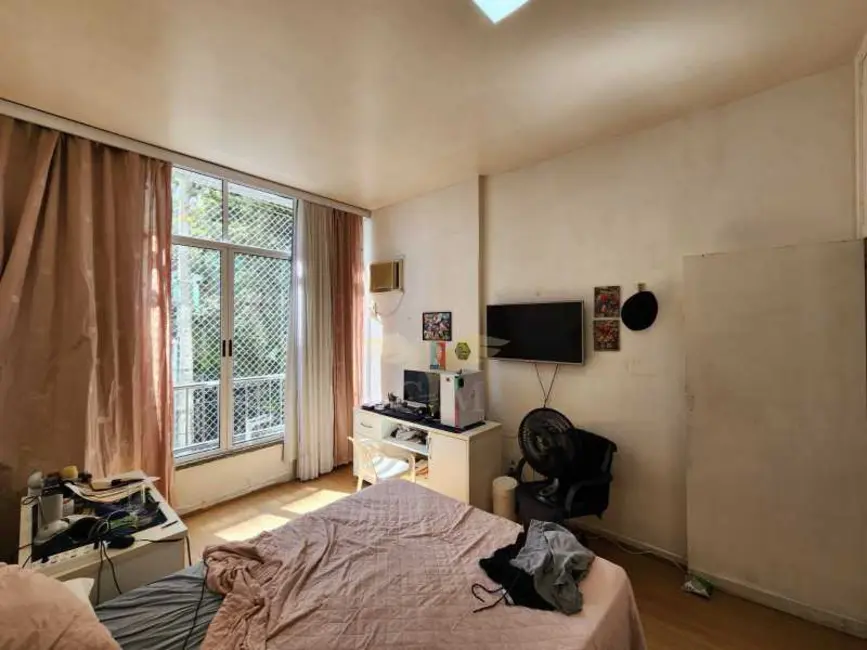 Apartamento com 4 quartos à venda, 250m2 em Salvador - BA - imagem 9 Foto 9 de Apartamento com 4 quartos à venda, 250m2 em Salvador - BA