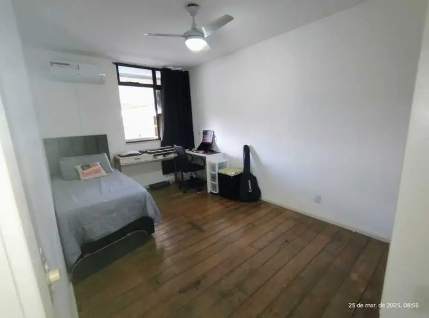Apartamento com 3 quartos à venda, 120m2 em Salvador - BA - imagem 8 Foto 8 de Apartamento com 3 quartos à venda, 120m2 em Salvador - BA
