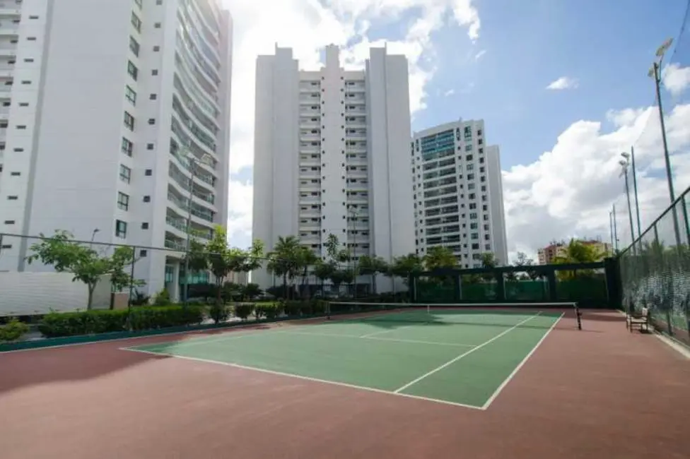 Foto 9 de Apartamento com 3 quartos à venda, 166m2 em Salvador - BA