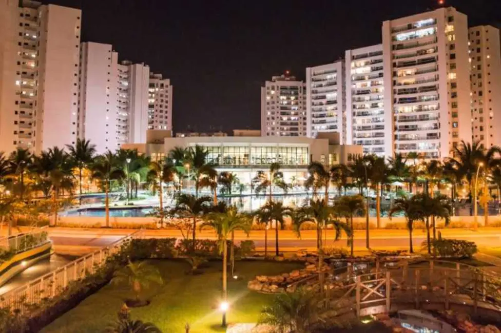 Foto 6 de Apartamento com 3 quartos à venda, 166m2 em Salvador - BA