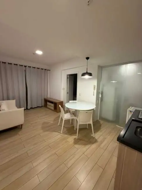 Apartamento com 2 quartos à venda, 63m2 em Salvador - BA - imagem 3 Foto 3 de Apartamento com 2 quartos à venda, 63m2 em Salvador - BA