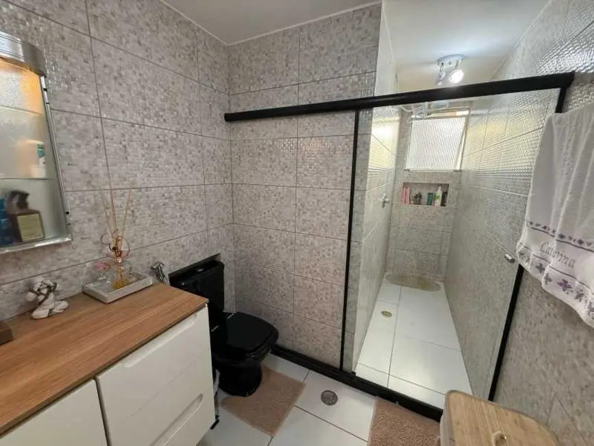 Apartamento com 3 quartos à venda, 240m2 em Salvador - BA - imagem 6 Foto 6 de Apartamento com 3 quartos à venda, 240m2 em Salvador - BA