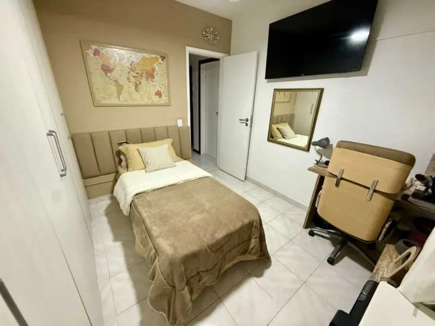 Apartamento com 3 quartos à venda, 240m2 em Salvador - BA - imagem 7 Foto 7 de Apartamento com 3 quartos à venda, 240m2 em Salvador - BA