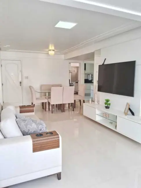 Foto 1 de Apartamento com 3 quartos à venda, 83m2 em Salvador - BA