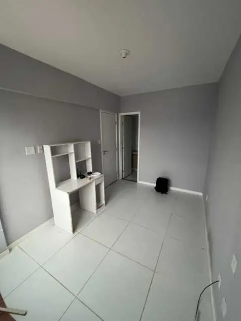 Apartamento com 2 quartos à venda, 55m2 em Salvador - BA - imagem 4 Foto 4 de Apartamento com 2 quartos à venda, 55m2 em Salvador - BA