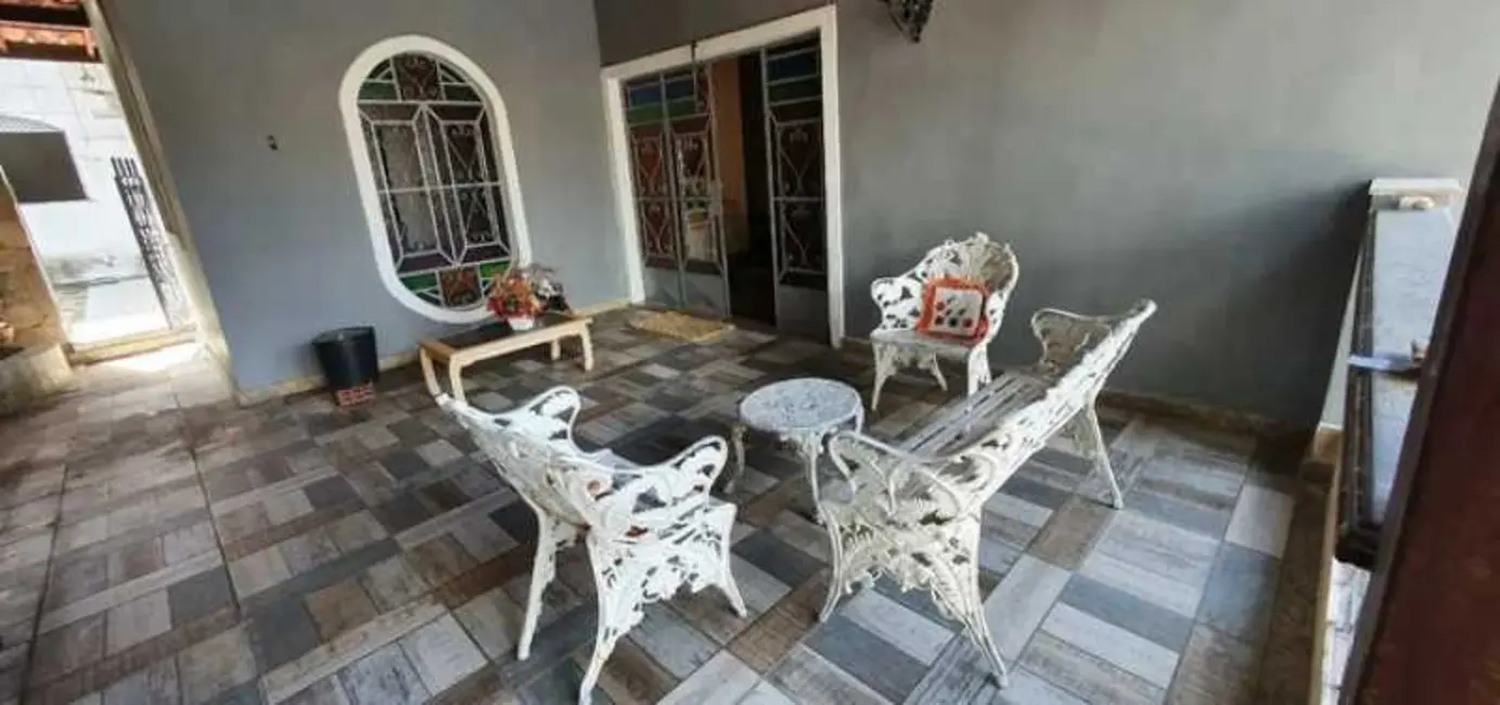 Foto 1 de Casa de Condomínio com 8 quartos à venda, 180m2 em Salvador - BA