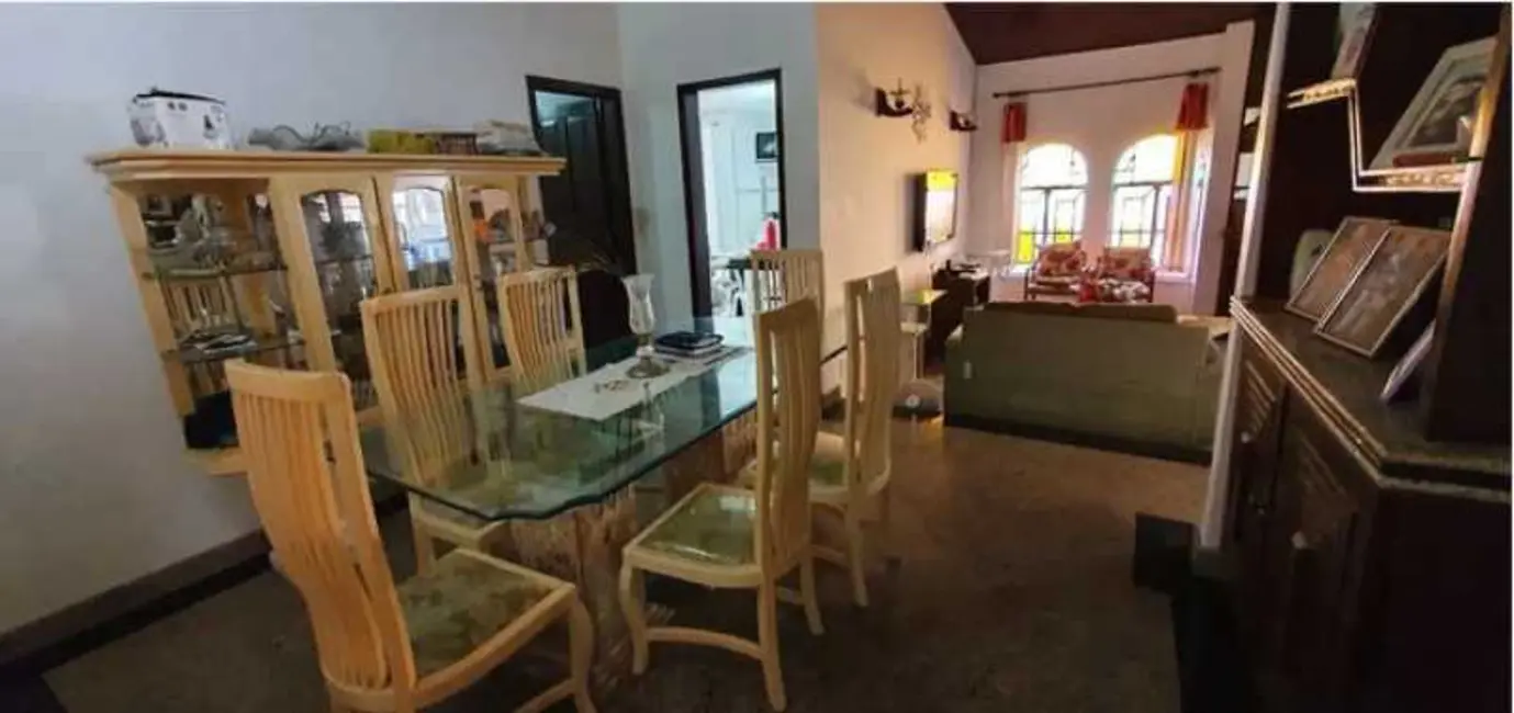 Foto 3 de Casa de Condomínio com 8 quartos à venda, 180m2 em Salvador - BA