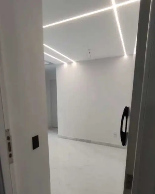 Apartamento com 2 quartos à venda, 40m2 em Salvador - BA - imagem 2 Foto 2 de Apartamento com 2 quartos à venda, 40m2 em Salvador - BA