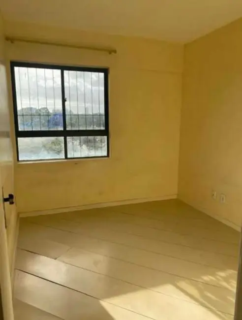 Foto 4 de Apartamento com 3 quartos à venda, 90m2 em Salvador - BA