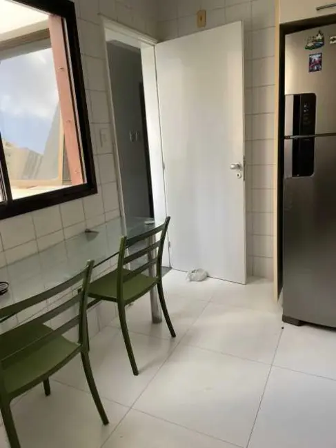 Foto 9 de Apartamento com 4 quartos à venda, 138m2 em Salvador - BA
