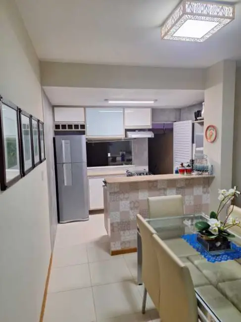 Foto 8 de Apartamento com 2 quartos à venda, 75m2 em Camacari - BA