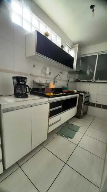 Casa com 4 quartos à venda, 215m2 em Salvador - BA - imagem 8 Foto 8 de Casa com 4 quartos à venda, 215m2 em Salvador - BA
