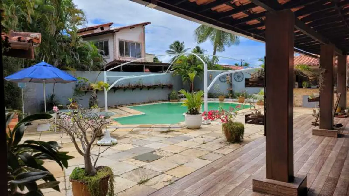 Foto 2 de Casa de Condomínio com 5 quartos à venda, 400m2 em Lauro De Freitas - BA