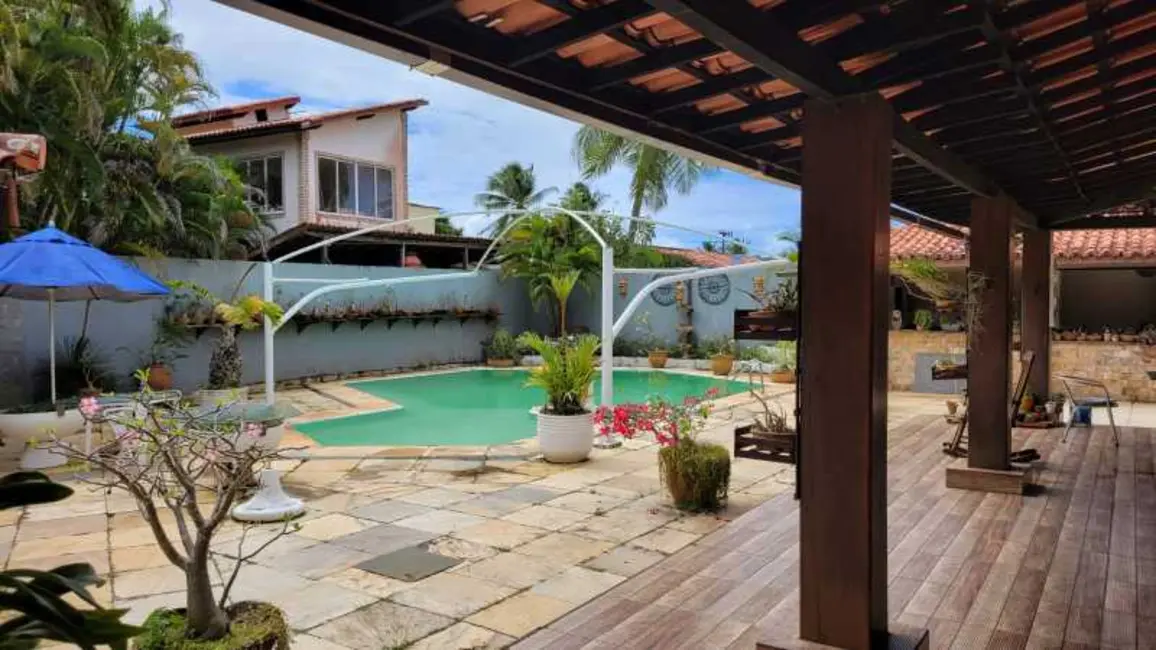 Foto 3 de Casa de Condomínio com 5 quartos à venda, 400m2 em Lauro De Freitas - BA