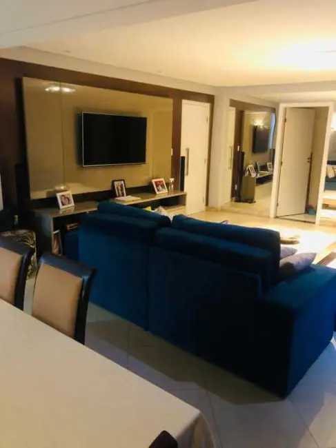 Apartamento com 2 quartos à venda, 200m2 em Salvador - BA - imagem 1 Foto 1 de Apartamento com 2 quartos à venda, 200m2 em Salvador - BA