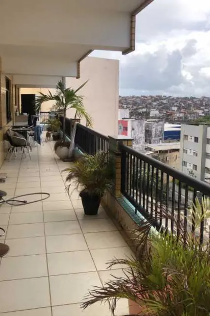 Apartamento com 2 quartos à venda, 200m2 em Salvador - BA - imagem 9 Foto 9 de Apartamento com 2 quartos à venda, 200m2 em Salvador - BA