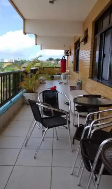 Apartamento com 2 quartos à venda, 200m2 em Salvador - BA - imagem 6 Foto 6 de Apartamento com 2 quartos à venda, 200m2 em Salvador - BA