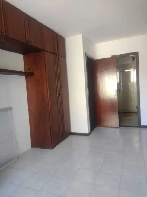 Apartamento com 3 quartos à venda, 110m2 em Salvador - BA - imagem 5 Foto 5 de Apartamento com 3 quartos à venda, 110m2 em Salvador - BA