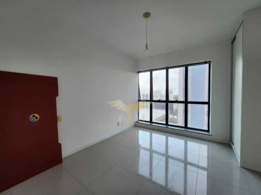 Foto 9 de Apartamento com 2 quartos à venda, 83m2 em Salvador - BA