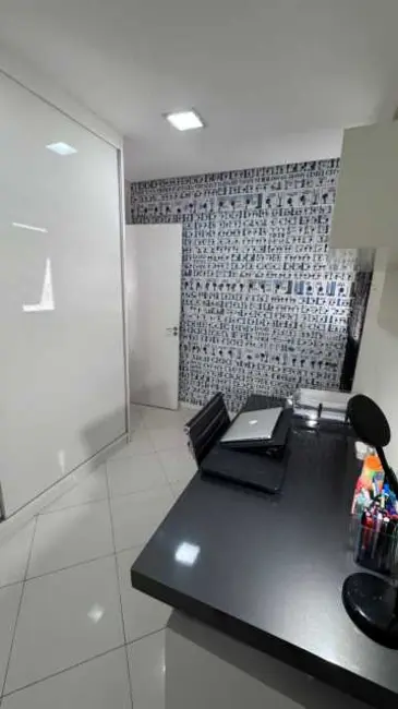 Apartamento com 2 quartos à venda, 80m2 em Salvador - BA - imagem 5 Foto 5 de Apartamento com 2 quartos à venda, 80m2 em Salvador - BA